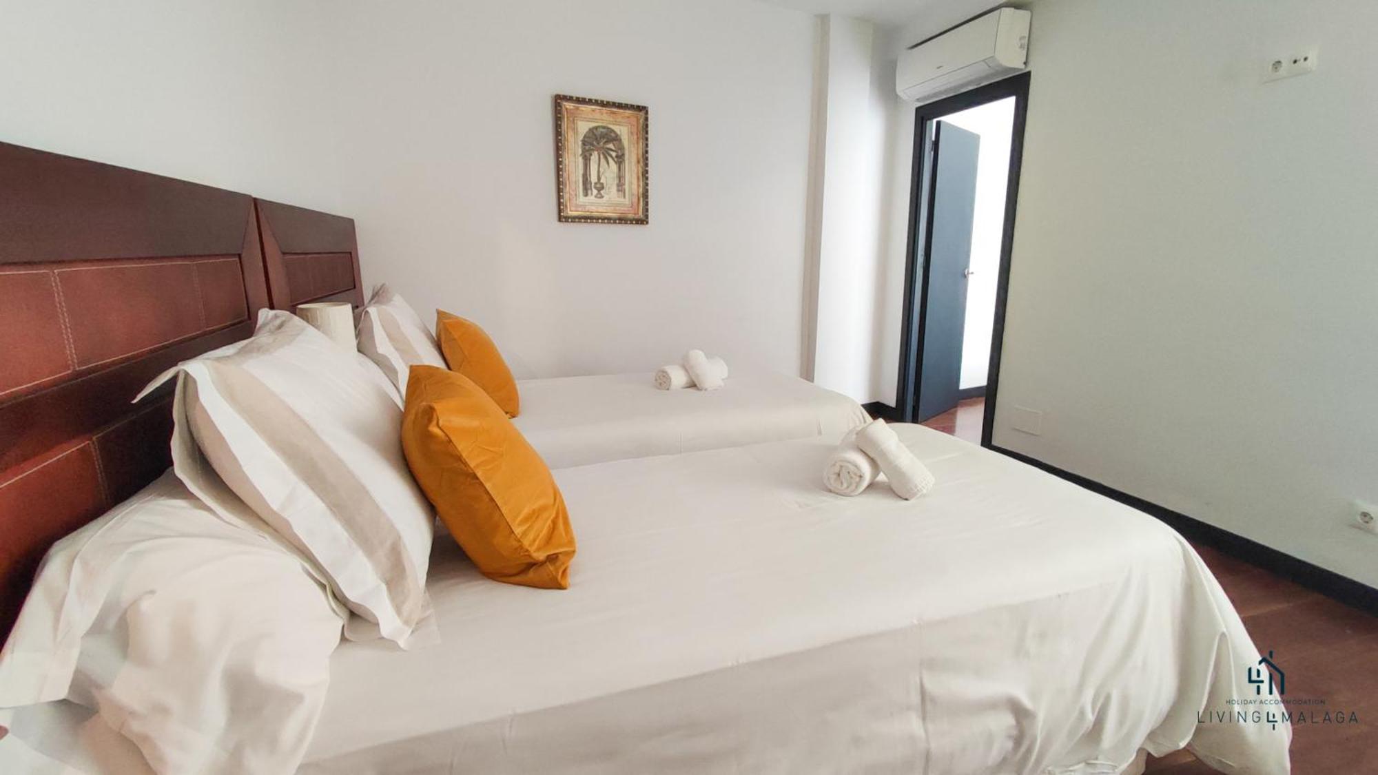 Appartamento Living4Malaga Sun&Terrace Penthouse Esterno foto